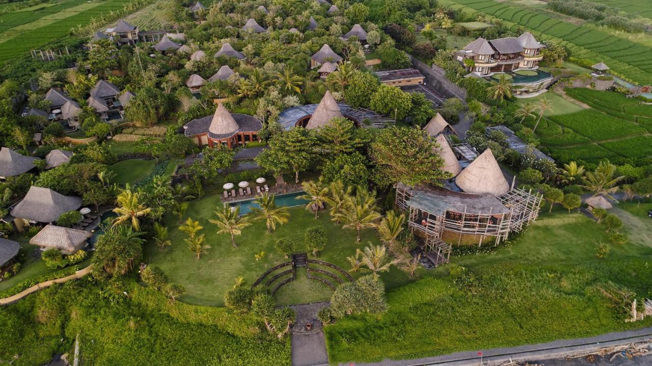 Hotel Wakagangga Selemadeg Exterior foto